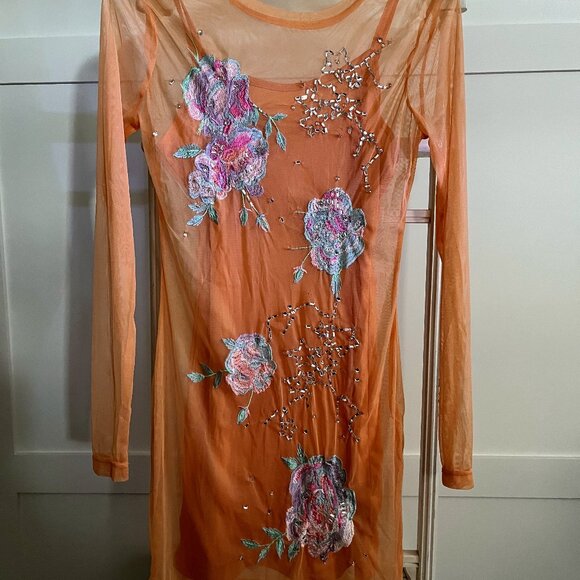 BNWT ASOS DESIGN mesh overlay embroidered florals (6) shimmer orange - Picture 2 of 8